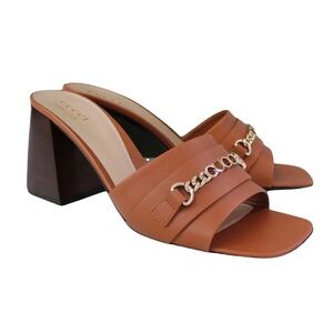 NEW Gucci Signoria Tan / Brown Leather Sandals Sz 8.5 / 39